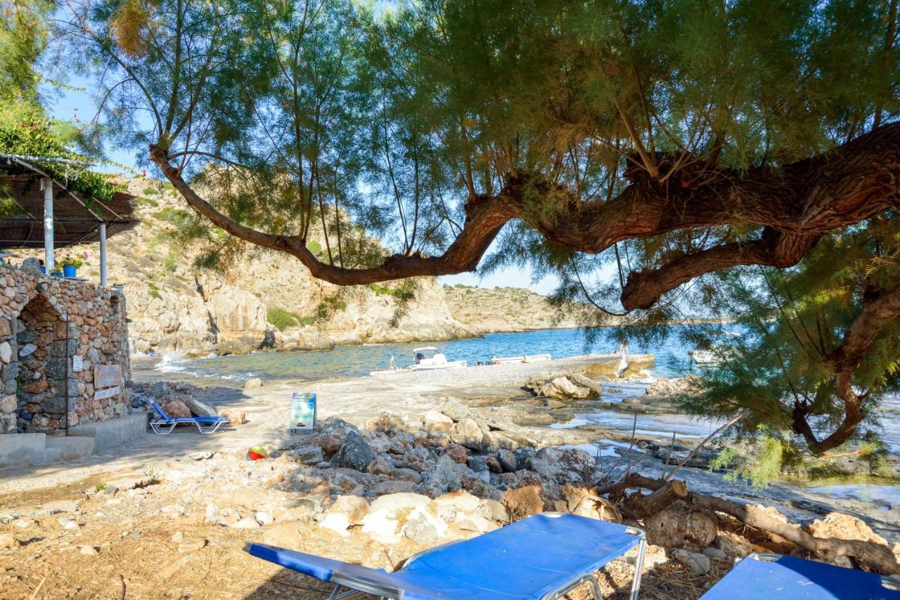 Taverna Akrogiali ลูโตร ภายนอก รูปภาพ